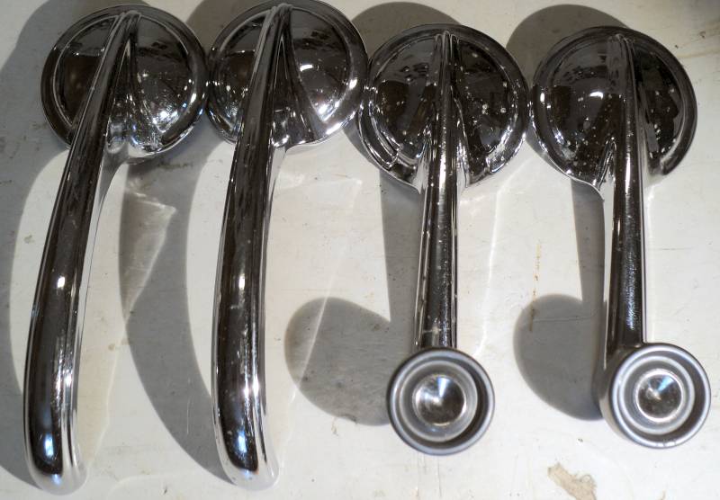 1960    Oldsmobile 88  cranks – handles         (pores in chrome)