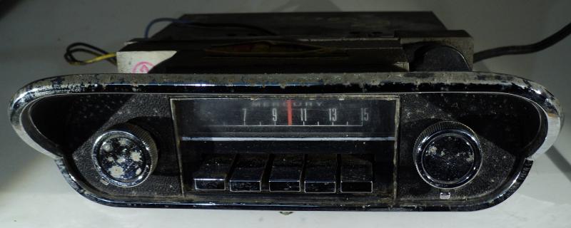 1967 Mercury Cougar   radio (ej testad)