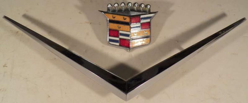 1963 Cadillac  V + emblem   hood