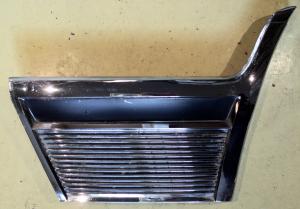 1965   Oldsmobile 88    krom framskärm  vänster