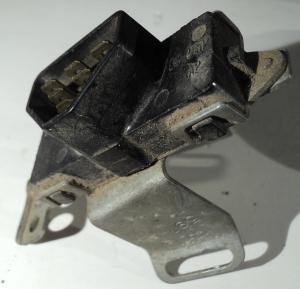 1966 Oldsmobile 98  turn signal switch (vehicle with steering column tilt)