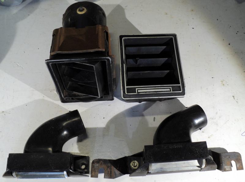1969   Chevrolet Impala    air vents kit