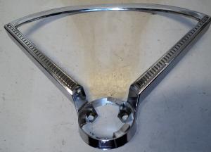1963  Chrysler Newport    horn ring   (pores see picture)