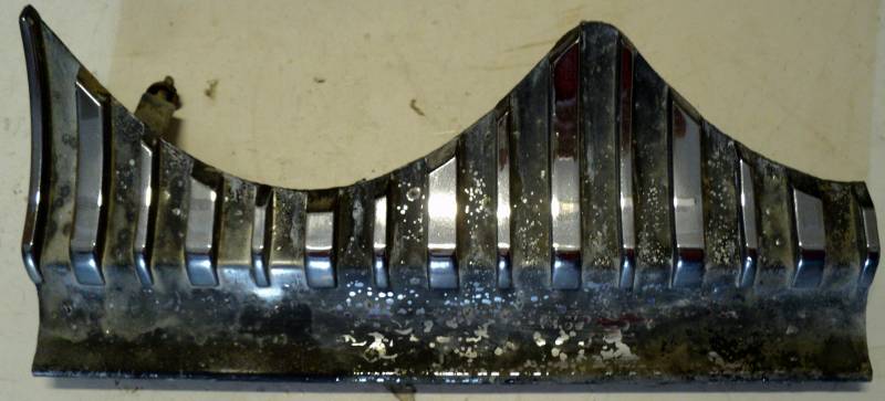 1960   Buick Electra  grill part left