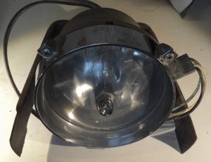 1961   Cadillac    turn signal house cracks inglass   left