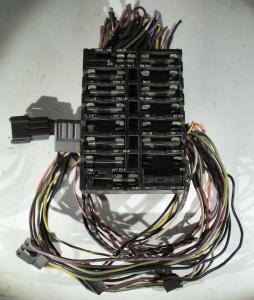1973 Lincoln  Mark IV     fuse holder