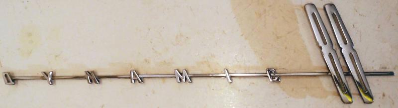 1960 Oldsmobile Dynamic 88  emblem  vänster