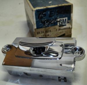1965   Cadillac       power seat switch  4 ways      N.O.S.  4499089