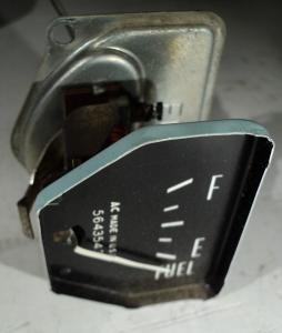 1961 1962   Cadillac   fuel gauge