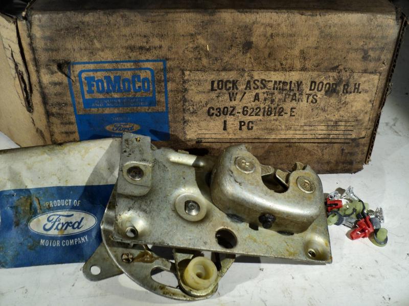 1963 Ford Fairlane   lockcase rigth C30Z-6221812-E N.O.S.