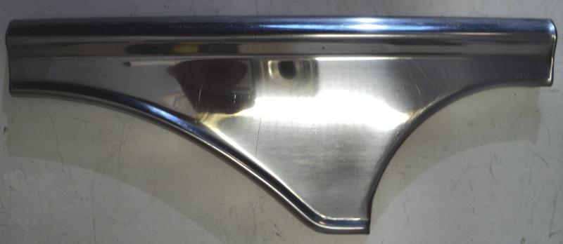 1954 Ford 4dr ht chrome rear fender         left