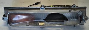 1969 Chrysler  corner light  (fine chrome, glass broken)   right