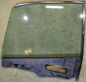 1964 Lincoln 4dr ht      side window right front