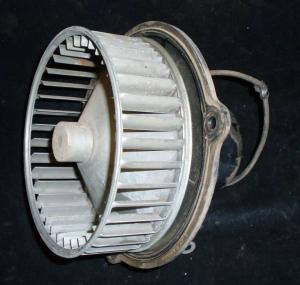 1955 Chrysler New Yorker fan motor (large)