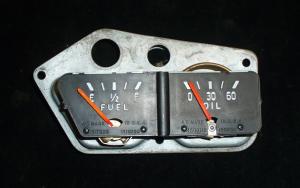 1955 Oldsmobile tank + oil gauge
