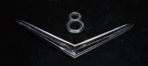1956 Desoto V8 emblem bakskärm