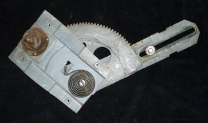 1956 Mercury Monterey 2dr ht fönster vevmekanism höger bak