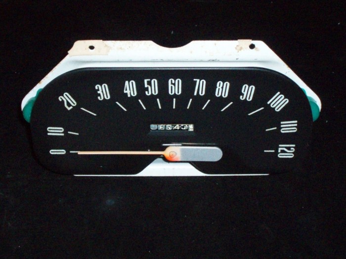 1957 Plymouth hastighetsmätare