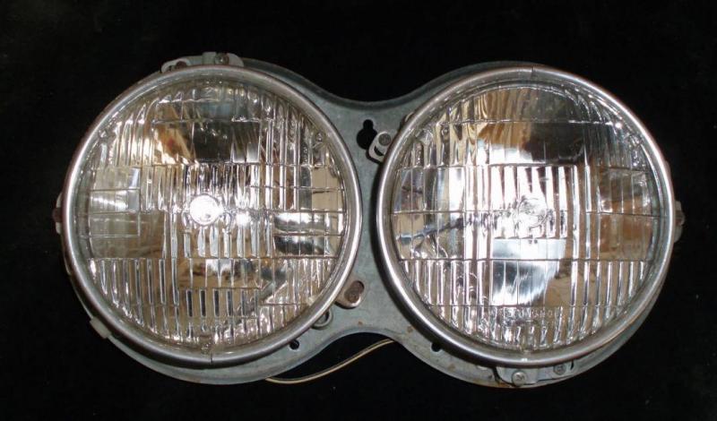 1957 Plymouth lamppotta höger