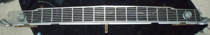 1958 Chrysler Windsor grill