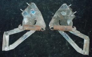 1958 Plymouth hood hinge pair