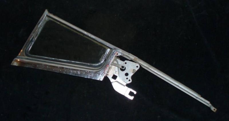 1958 Chevrolet 2dr ht ventilation window unit left
