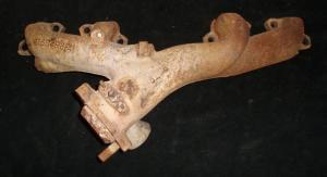 1959 Buick 364 exhaust manifold right (stuck gate) 1186498-4