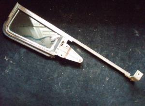 1960 Mercury 2dr ventilationsruta enhet höger
