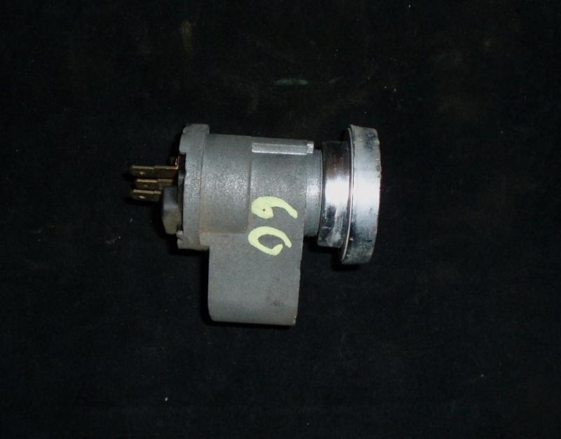 1960 Buick Electra ignition lock (no key)