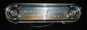 1960 Oldsmobile 98 höger instrumentpanel del