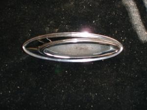 1961 Buick Electra sidokrom framskärm V sats om 4 emblem