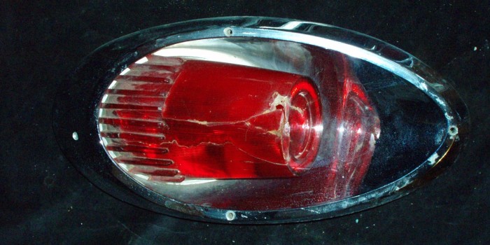 1961 Dodge sw baklampa höger (bra krom, trasigt glas)