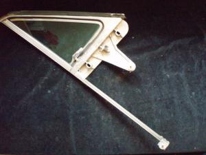 1962 Thunderbird ventilation window unit left