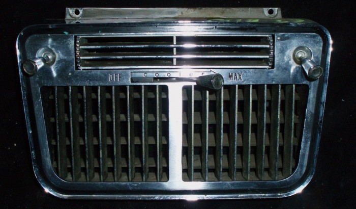 1963 Thunderbird air vents