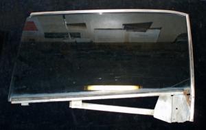 1963 Thunderbird side window front left