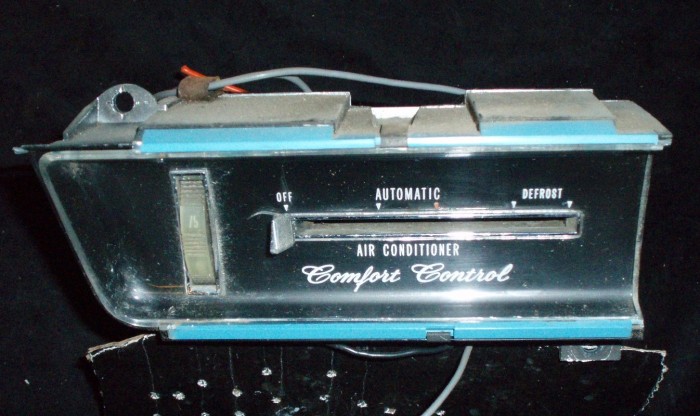 1964 Cadillac heat control