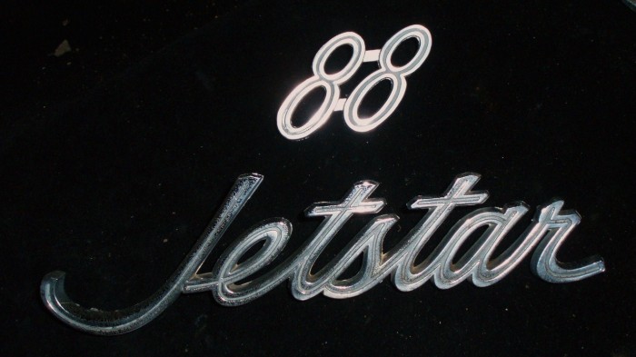 1964 Oldsmobile 88 Jetstar emblem left