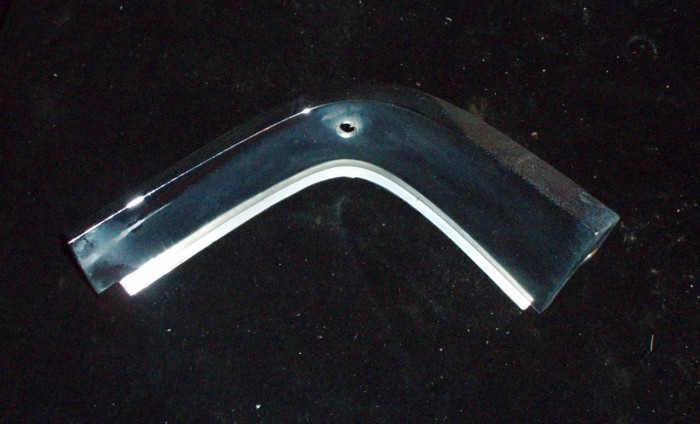 1964 Oldsmobile 88 Jetstar krom framskärm höger