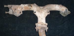 1965-1966 Chevrolet 327 exhaust manifold left 3846559A