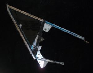 1965 Dodge Dart GT 2dr ventilationsruta enhet höger