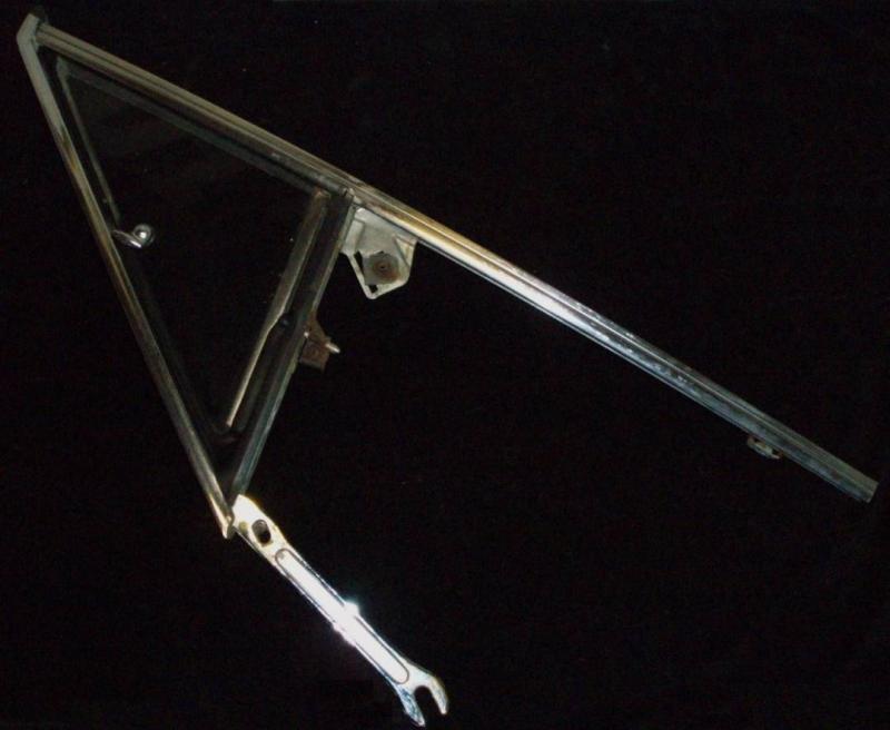 1966 Chrysler 2dr ht ventilation window unit left
