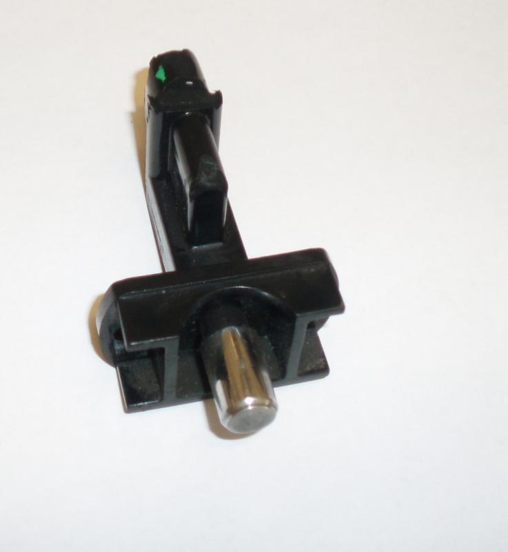 1966 Lincoln contact to vacuum trunk N.O.S. (slightly damaged)