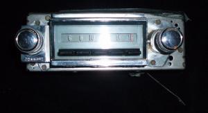 1967 Chevrolet radio (not tested)