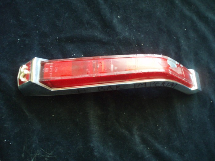 1963 Chrysler Imperial taillight right
