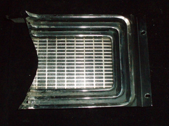 1967 Chrysler Newport grille part left