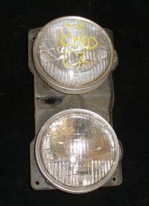 1967 Cadillac headlight pot left
