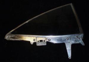 1967 Ford ht side window rear right