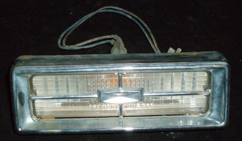 1968 Cadillac turn signal right