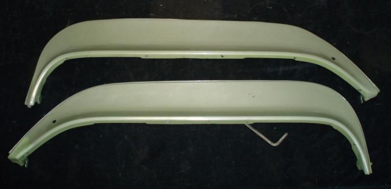 1968 Buick Electra fenderskirt par