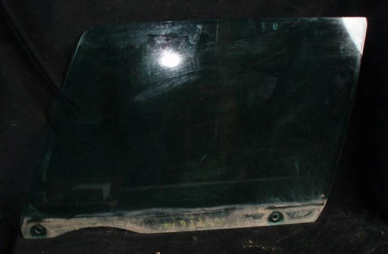 1968 Cadillac 4dr ht sidoruta fram vänster